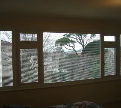  | Sunshade Blinds