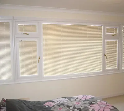  | Sunshade Blinds