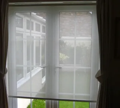  | Sunshade Blinds