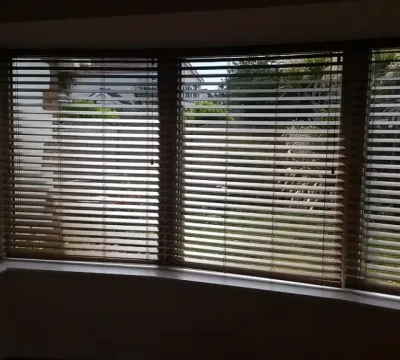  | Sunshade Blinds